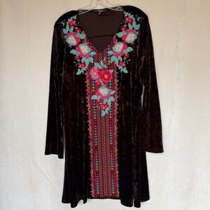 André by Unit Sz M Brown Crushed Velvet Embroidered Floral Mini Dress Boho Luxe